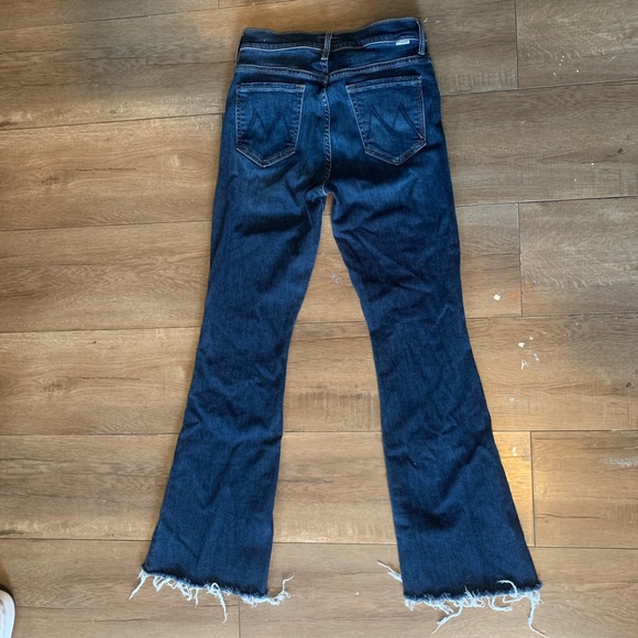 MOTHER Denim - MOTHER Brand Weekender Fray Jeans